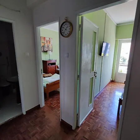 Guest house With Ac In Penha De Franca, *