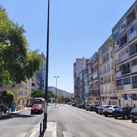 Guest house With Ac In Penha De Franca,